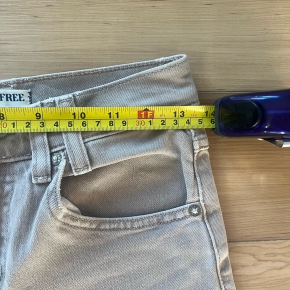 We The Free Risk Taker high rise straight jeans in taupe size 24 - Picture 10 of 12